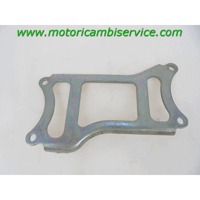 ENGINE BRACKET OEM N. 872177  SPARE PART USED MOTO APRILIA SHIVER 750 (2008 - 2010) DISPLACEMENT CC. 750  YEAR OF CONSTRUCTION 2008