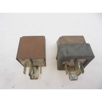 JUNCTION BOXES / RELAIS OEM N.  SPARE PART USED SCOOTER PIAGGIO X9 500 EVOLUTION ( 2003 - 2006 ) DISPLACEMENT CC. 500  YEAR OF CONSTRUCTION 2003