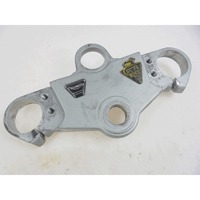 TRIPLE CLAMPS OEM N. PFKL1204024 SPARE PART USED MOTO TRIUMPH SPRINT 955 RS (1999 - 2003) DISPLACEMENT CC. 955  YEAR OF CONSTRUCTION 2001
