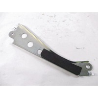 FOOTREST / FAIRING BRACKET OEM N. 5RU221442000 SPARE PART USED SCOOTER YAMAHA MAJESTY (2009 - 2014) YP400 / YP400A DISPLACEMENT CC. 400  YEAR OF CONSTRUCTION 2014