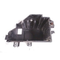 BATTERY HOLDER OEM N. AP8168882 SPARE PART USED SCOOTER APRILIA SCARABEO 200 (1999 - 2002) DISPLACEMENT CC. 200  YEAR OF CONSTRUCTION 2002