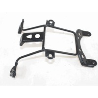 FAIRING BRACKET OEM N.  SPARE PART USED SCOOTER KYMCO AGILITY R16 50 2T / 50 / 125 / 150 ( 2008 - 2017 ) DISPLACEMENT CC. 125  YEAR OF CONSTRUCTION 2017