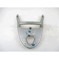 PILLION HANDLE FOR TOPCASE OEM N.  SPARE PART USED SCOOTER KYMCO PEOPLE 125 - 150 4T (1999-2005) DISPLACEMENT CC. 150  YEAR OF CONSTRUCTION 2000