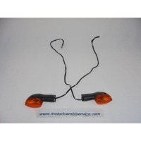 BLINKERS / TURN LIGHTS OEM N.  SPARE PART USED MOTO YAMAHA FZ6 (2007 - 2011) DISPLACEMENT CC. 600  YEAR OF CONSTRUCTION 2007