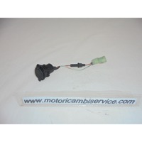 AUXILIARY SOCKET OEM N.  SPARE PART USED SCOOTER KYMCO DOWNTOWN  (2009-2017) 125 I / 200 I / 300 I DISPLACEMENT CC. 300  YEAR OF CONSTRUCTION 2011