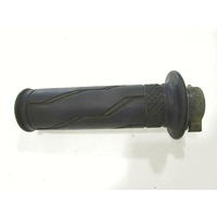 HANDLEBAR GRIPS OEM N. AP8218611 AP8218214 SPARE PART USED MOTO APRILIA SCARABEO 100 4T (2002 - 2006) DISPLACEMENT CC.   YEAR OF CONSTRUCTION