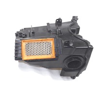 AIR FILTER BOX OEM N. 13717677655 SPARE PART USED MOTO BMW K28 R 1200 ST (2003 - 2007) DISPLACEMENT CC. 1200  YEAR OF CONSTRUCTION 2007