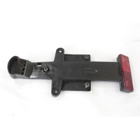 NUMBER PLATE BRACKET OEM N. AP8226843 SPARE PART USED SCOOTER APRILIA SCARABEO 200 (2007 - 2011) DISPLACEMENT CC. 200  YEAR OF CONSTRUCTION 2008