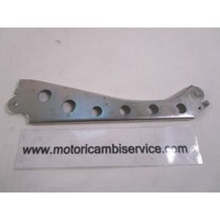FAIRING BRACKET OEM N. 5RU221442000 SPARE PART USED SCOOTER YAMAHA MAJESTY (2009 - 2014) YP400 / YP400A DISPLACEMENT CC. 400  YEAR OF CONSTRUCTION 2009
