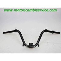 HANDLEBAR OEM N. AP8118624 SPARE PART USED SCOOTER APRILIA ATLANTIC 300 ( 2010 - 2014 ) DISPLACEMENT CC. 300  YEAR OF CONSTRUCTION 2011