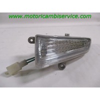 BLINKERS / TURN LIGHTS OEM N. 33400 SPARE PART USED SCOOTER KYMCO PEOPLE S 125 / 200 (2007-2016) DISPLACEMENT CC. 200  YEAR OF CONSTRUCTION 2007