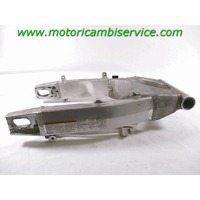 SWING ARM OEM N. 6100034E00 SPARE PART USED MOTO SUZUKI GSX R 600 (1997-2000) DISPLACEMENT CC. 600  YEAR OF CONSTRUCTION 1999