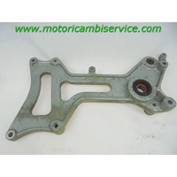 EXHAUST BRACKET OEM N. KY330089  SPARE PART USED SCOOTER KYMCO GRAN DINK 125 ( 2001 - 2006 ) DISPLACEMENT CC. 125  YEAR OF CONSTRUCTION