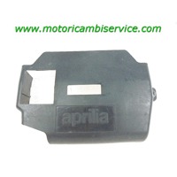 REAR FENDER  / UNDER SEAT OEM N. 858213  SPARE PART USED MOTO APRILIA SHIVER 750 (2008 - 2010) DISPLACEMENT CC. 750  YEAR OF CONSTRUCTION 2008