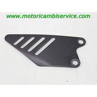 FOOTPEG PROTECTION OEM N. 550200479 SPARE PART USED MOTO KAWASAKI NINJA ZX-6R ( 2009 - 2016 )  DISPLACEMENT CC. 636  YEAR OF CONSTRUCTION 2010