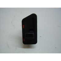 "HANDLEBAR SWITCHES / SWITCHES OEM N. 	35340GZ9003 SPARE PART USED SCOOTER HONDA SH 150 KF08 (2005 - 2006) DISPLACEMENT CC. 150  YEAR OF CONSTRUCTION 2008"