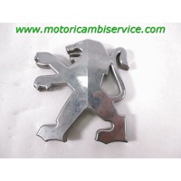 EMBLEMS OEM N.  SPARE PART USED SCOOTER PEUGEOT LUDIX ( 2004 - 2006 ) DISPLACEMENT CC. 50  YEAR OF CONSTRUCTION