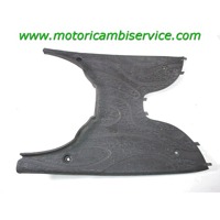 FOOTPEGS OEM N. AP8258715 SPARE PART USED SCOOTER APRILIA SCARABEO 100 4T (1999-2002) DISPLACEMENT CC. 100  YEAR OF CONSTRUCTION 2001