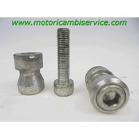 MOTORCYCLE SCREWS AND BOLTS OEM N. 490060058 921531826 420360050 SPARE PART USED MOTO KAWASAKI Z 750 ( 2003 - 2006 ) DISPLACEMENT CC. 750  YEAR OF CONSTRUCTION 2004