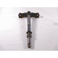 TRIPLE CLAMP OEM N. AP8201600 SPARE PART USED SCOOTER APRILIA GULLIVER 50 (1995-2001) DISPLACEMENT CC. 50  YEAR OF CONSTRUCTION