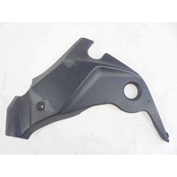 SIDE FAIRING / ATTACHMENT OEM N. 140911584 SPARE PART USED MOTO KAWASAKI ER-6 (2009 - 2011) DISPLACEMENT CC. 650  YEAR OF CONSTRUCTION 2011