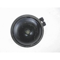 HORN OEM N. 5GM833711000  SPARE PART USED SCOOTER YAMAHA MAJESTY 250 (1999 - 2006) YP250  DISPLACEMENT CC. 250  YEAR OF CONSTRUCTION 2000