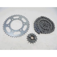 CHAIN KIT OEM N. 0022356 0022360 SPARE PART USED MOTO DUCATI MONSTER 695 (2006 - 2008) DISPLACEMENT CC. 695  YEAR OF CONSTRUCTION 2006
