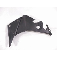 SIDE FAIRING / ATTACHMENT OEM N. 14091081518T SPARE PART USED MOTO KAWASAKI Z 750 (2007 - 2015)  DISPLACEMENT CC. 750  YEAR OF CONSTRUCTION 2008