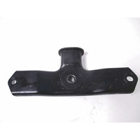 FUEL TANK BRACKET OEM N. 320520068 SPARE PART USED MOTO KAWASAKI Z 750 (2007 - 2015)  DISPLACEMENT CC. 750  YEAR OF CONSTRUCTION 2010