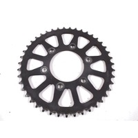 REAR SPROCKET OEM N. 420410070 SPARE PART USED MOTO KAWASAKI Z 750 (2007 - 2015)  DISPLACEMENT CC. 750  YEAR OF CONSTRUCTION 2010