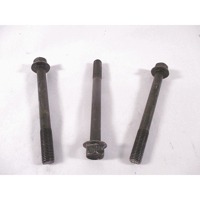 SCREW AND BOLTS SET OEM N. 958171010000 901051200700 SPARE PART USED SCOOTER YAMAHA T-MAX XP 500 ( 2004 - 2007 )  DISPLACEMENT CC. 500  YEAR OF CONSTRUCTION 2004