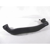 AIR INTAKE OEM N. AP8139249 SPARE PART USED SCOOTER APRILIA SCARABEO 150 (1999/2002) DISPLACEMENT CC. 150  YEAR OF CONSTRUCTION 2002