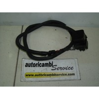 JUNCTION BOXES / RELAIS OEM N. 3382005H00 SPARE PART USED SCOOTER SUZUKI BURGMAN AN 400 (2008-2013)  DISPLACEMENT CC. 400  YEAR OF CONSTRUCTION 2010