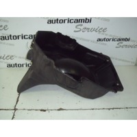 HELMET BOX OEM N. 9221105H04 SPARE PART USED SCOOTER SUZUKI BURGMAN AN 400 (2008-2013)  DISPLACEMENT CC. 400  YEAR OF CONSTRUCTION 2010