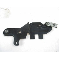 CDI / COIL BRACKET OEM N. AP8124117 SPARE PART USED MOTO APRILIA RS 125 (2003 - 2005) DISPLACEMENT CC. 125  YEAR OF CONSTRUCTION 2005