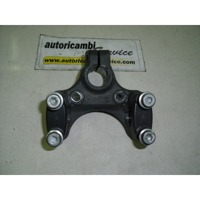 HANDLEBAR CLAMPS / RISERS OEM N. 5131114F10 SPARE PART USED SCOOTER SUZUKI BURGMAN AN 400 (2008-2013)  DISPLACEMENT CC. 400  YEAR OF CONSTRUCTION 2010