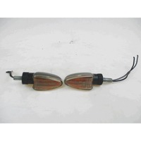 BLINKERS / TURN LIGHTS OEM N.  SPARE PART USED MOTO SUZUKI GSX R 750 (1994 - 2003) DISPLACEMENT CC. 750  YEAR OF CONSTRUCTION 1996