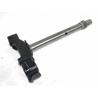 TRIPLE CLAMP OEM N. AP8163148 SPARE PART USED SCOOTER APRILIA ATLANTIC 500 ( 2001 - 2004 ) DISPLACEMENT CC. 500  YEAR OF CONSTRUCTION 2002