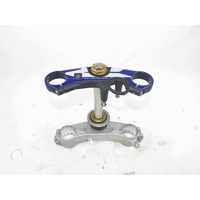 TRIPLE CLAMPS OEM N. 5141001H00 5131101H00 SPARE PART USED MOTO SUZUKI GSX R 600 (2006 - 2007) DISPLACEMENT CC. 600  YEAR OF CONSTRUCTION 2007