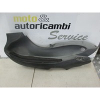 SIDE FAIRING OEM N. SXCN008801 SPARE PART USED SCOOTER PIAGGIO BEVERLY 125-200 (2001-2009) DISPLACEMENT CC. 200  YEAR OF CONSTRUCTION 2002