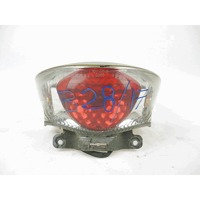TAIL LIGHT OEM N.  SPARE PART USED SCOOTER KYMCO PEOPLE S 50 2T - 4T (2005-2006) DISPLACEMENT CC. 50  YEAR OF CONSTRUCTION 2005