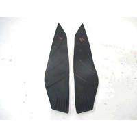 FOOT MATS OEM N. 1B9F748300001B9F74840000 SPARE PART USED SCOOTER YAMAHA X-MAX YP 125 / 250  R ( 2006-2010 ) DISPLACEMENT CC. 125  YEAR OF CONSTRUCTION 2008