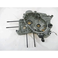 RIGHT ENGINE / GEARBOX CARTER OEM N. 22522171A SPARE PART USED MOTO DUCATI MONSTER 696 (2008 -2014) DISPLACEMENT CC. 696  YEAR OF CONSTRUCTION 2008