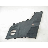SIDE FAIRING OEM N.  SPARE PART USED SCOOTER KYMCO PEOPLE S 125 / 200 (2007-2016) DISPLACEMENT CC. 125  YEAR OF CONSTRUCTION 2009