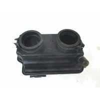 AIR FILTER BOX OEM N. 1371010G00 SPARE PART USED SCOOTER SUZUKI BURGMAN AN 650 A EXECUTIVE (2006 - 2012) DISPLACEMENT CC. 650  YEAR OF CONSTRUCTION 2008