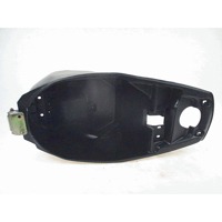 HELMET BOX OEM N.  SPARE PART USED SCOOTER KEEWAY ARN 150 DISPLACEMENT CC. 150  YEAR OF CONSTRUCTION