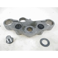 TRIPLE CLAMPS OEM N. GU32493110 SPARE PART USED MOTO MOTO GUZZI NEVADA 750 CLASSIC ( 2004 - 2015 ) DISPLACEMENT CC. 750  YEAR OF CONSTRUCTION 2007