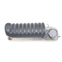 FRONT FOOTREST OEM N. 34028-1429 SPARE PART USED MOTO KAWASAKI Z 1000 (2003 - 2006)  DISPLACEMENT CC. 1000  YEAR OF CONSTRUCTION 2005