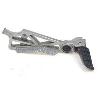 FRONT FOOTREST OEM N. 1UF274420038 SPARE PART USED MOTO YAMAHA FZX 750 (1987 - 1998) DISPLACEMENT CC. 750  YEAR OF CONSTRUCTION 1995