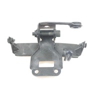 "FAIRING / CHASSIS / FENDERS BRACKET OEM N. 1UF2331A0000	 SPARE PART USED MOTO YAMAHA FZX 750 (1987 - 1998) DISPLACEMENT CC. 750  YEAR OF CONSTRUCTION 1995"